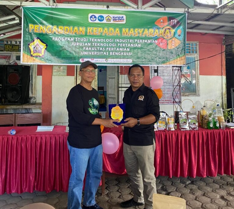 Pemdes Banyumas Gandeng Mahasiswa UNIB Kembangkan Produk Pertanian Guna Meningkatkan Ekonomi Desa
